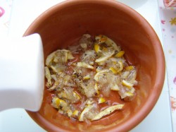 Жареный сазан на сковороде - шаг 2