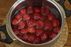 Желе из агар агара - шаг 3 Желе из агар агара - шаг 3