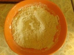 Кабачковый кекс с семечками - шаг 3 Кабачковый кекс с семечками - шаг 3