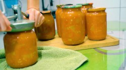 Кабачковый салат на зиму с томатами и болгарским перцем - шаг 13 Кабачковый салат на зиму с томатами и болгарским перцем - шаг 13