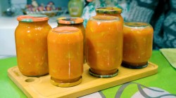 Кабачковый салат на зиму с томатами и болгарским перцем - шаг 14 Кабачковый салат на зиму с томатами и болгарским перцем - шаг 14