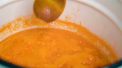 Кабачковый салат на зиму с томатами и болгарским перцем - шаг 4 Кабачковый салат на зиму с томатами и болгарским перцем - шаг 4