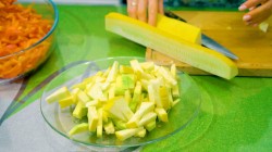 Кабачковый салат на зиму с томатами и болгарским перцем - шаг 7 Кабачковый салат на зиму с томатами и болгарским перцем - шаг 7