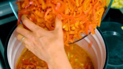 Кабачковый салат на зиму с томатами и болгарским перцем - шаг 9 Кабачковый салат на зиму с томатами и болгарским перцем - шаг 9