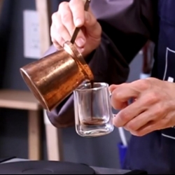 Как сварить кофе в джезве - шаг 9 Как сварить кофе в джезве - шаг 9