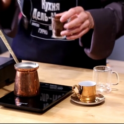 Как сварить кофе в джезве - шаг 2 Как сварить кофе в джезве - шаг 2