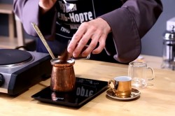 Как сварить кофе в джезве - шаг 3 Как сварить кофе в джезве - шаг 3