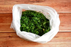 Заморозка укропа на зиму - шаг 6 Заморозка укропа на зиму - шаг 6