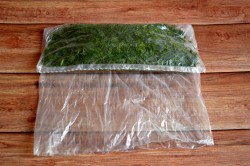 Заморозка укропа на зиму - шаг 7 Заморозка укропа на зиму - шаг 7