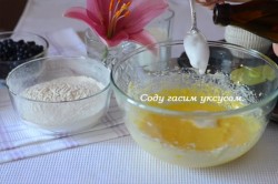 Капкейки с творожным кремом - шаг 7 Капкейки с творожным кремом - шаг 7