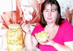 Быстрая капуста горячим способом в рассоле - шаг 10