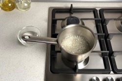 Карамель на палочке домашняя - шаг 5