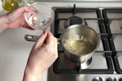 Карамель на палочке домашняя - шаг 6