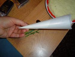 Картофельное пюре "Паучки" - шаг 5 Картофельное пюре "Паучки" - шаг 5