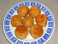 Картофельные шарики с сыром - шаг 11