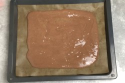 Картошка из шоколадного бисквита пирожное классическое - шаг 5