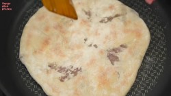 Кавказские хычины с говяжьим фаршем на кефире - шаг 15 Кавказские хычины с говяжьим фаршем на кефире - шаг 15