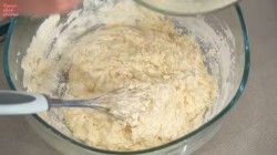 Кавказские хычины с говяжьим фаршем на кефире - шаг 4 Кавказские хычины с говяжьим фаршем на кефире - шаг 4