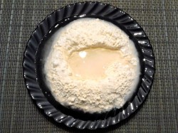 Казахский шелпек - лепешки - шаг 2 Казахский шелпек - лепешки - шаг 2