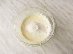 Кекс двухцветный на молоке - шаг 5 Кекс двухцветный на молоке - шаг 5