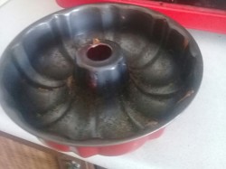 Кекс на сметане с ванильным вкусом за 30 минут - шаг 4 Кекс на сметане с ванильным вкусом за 30 минут - шаг 4