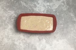 Кекс с вареньем в духовке на кефире - шаг 5 Кекс с вареньем в духовке на кефире - шаг 5