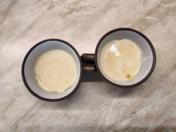 Кекс в кружке без молока в микроволновке - шаг 6 Кекс в кружке без молока в микроволновке - шаг 6