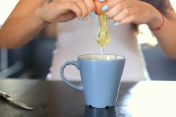 Кексы без муки в микроволновке - шаг 3 Кексы без муки в микроволновке - шаг 3