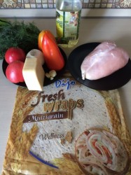 Кесадилья из тортильи с куриным филе и овощами - шаг 1