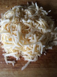 Кесадилья из тортильи с куриным филе и овощами - шаг 8