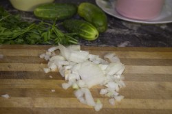 Классическая окрошка на квасе - шаг 3