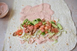 Классическая шаурма с курицей - шаг 6