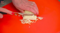 Хинкали из фарша свинины и говядины - шаг 11 Хинкали из фарша свинины и говядины - шаг 11