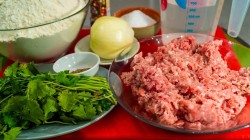 Хинкали из фарша свинины и говядины - шаг 1 Хинкали из фарша свинины и говядины - шаг 1