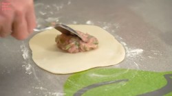 Хинкали из фарша свинины и говядины - шаг 21 Хинкали из фарша свинины и говядины - шаг 21