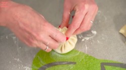 Хинкали из фарша свинины и говядины - шаг 22 Хинкали из фарша свинины и говядины - шаг 22