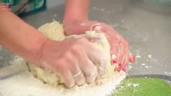 Хинкали из фарша свинины и говядины - шаг 8 Хинкали из фарша свинины и говядины - шаг 8