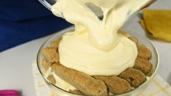 Тирамису на коньяке с ванильным экстрактом - шаг 13