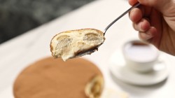 Тирамису на коньяке с ванильным экстрактом - шаг 16