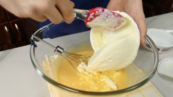 Тирамису на коньяке с ванильным экстрактом - шаг 4