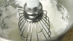 Тирамису на коньяке с ванильным экстрактом - шаг 6