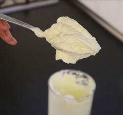 Классический крем Шарлотт с коньяком и ванилью - шаг 7