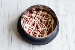 Салат Восточный классический с колбасой - шаг 7