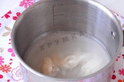 Клубничный зефир на агаре - шаг 1