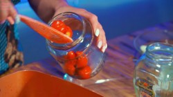 Клубника в собственном соку на зиму - шаг 7