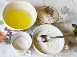 Кокосовый бисквит Дакуаз - шаг 1