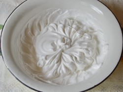 Кокосовый бисквит Дакуаз - шаг 4