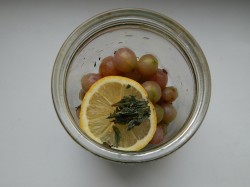 Компот из крыжовника мохито на зиму - шаг 4 Компот из крыжовника мохито на зиму - шаг 4