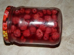 Компот из малины на зиму - шаг 6 Компот из малины на зиму - шаг 6