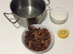 Компот из сушеных яблок - шаг 1 Компот из сушеных яблок - шаг 1